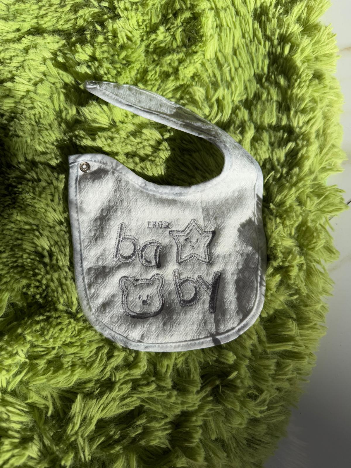 BAVETTA BABY CON CLIP - immagine 2