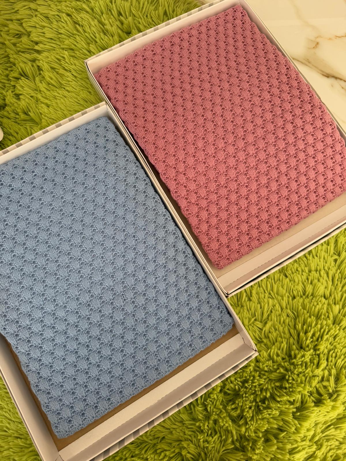 COPERTINA IN MISTO LANA PER CULLA