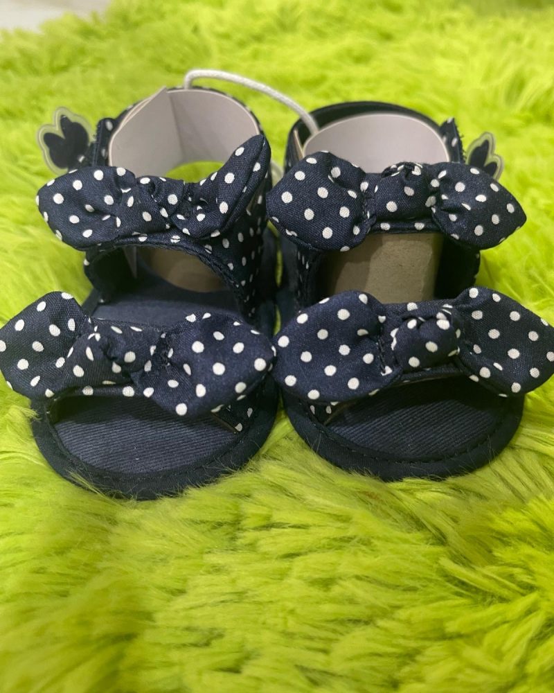 0805b74d-5e8c-464c-9951-305e5f020cd8